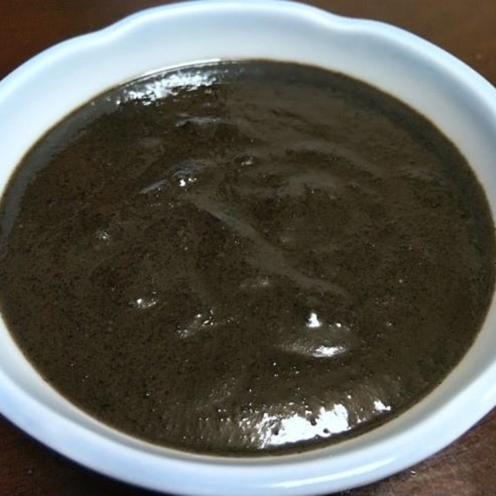トーストや白玉に合う!黒ごまクリーム